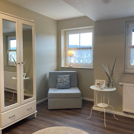 Ferienwohnung "Alter Gutshof" Huehnergott Sellin  Luaran gambar